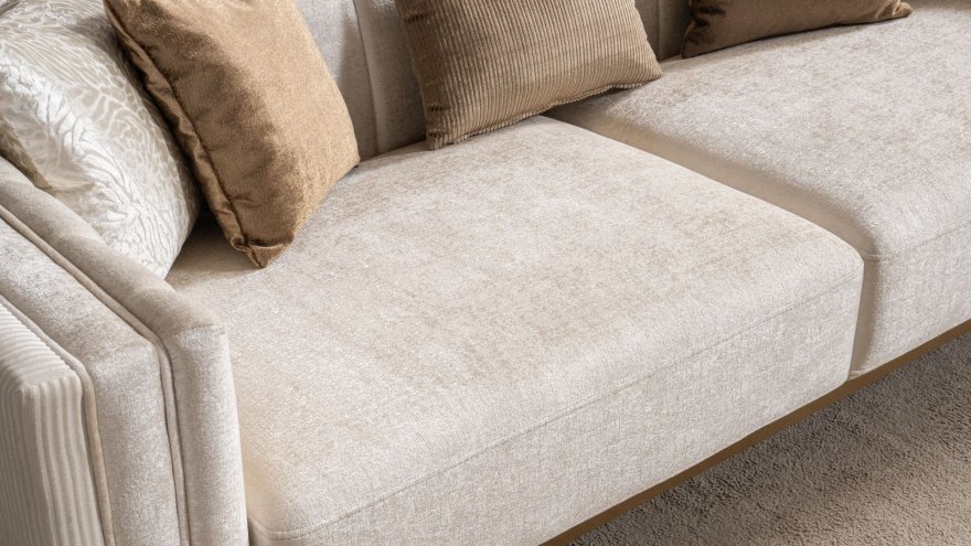 Sole Sofa Set