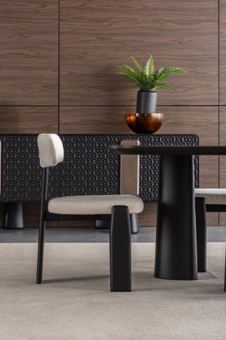 Plein Dining Room Set