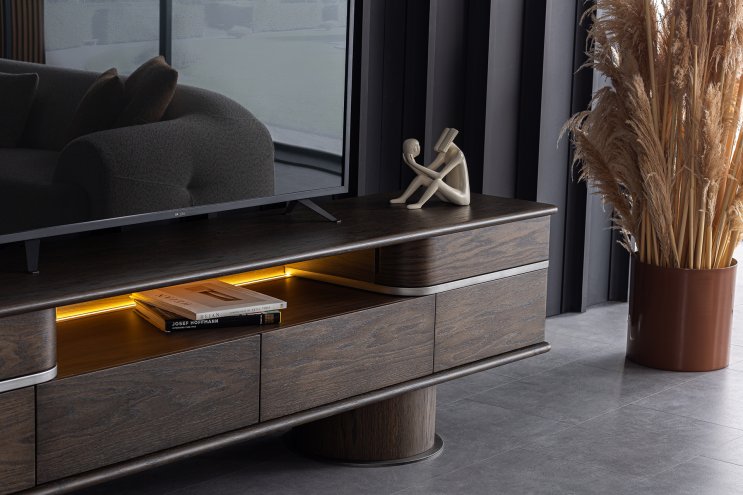 Marcus Tv Unit